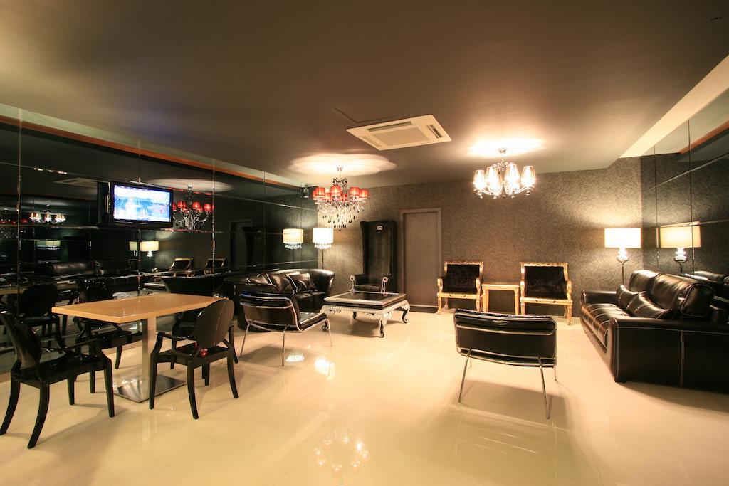 Artz Hotel Τζόχορ Μπάχρου Εξωτερικό φωτογραφία